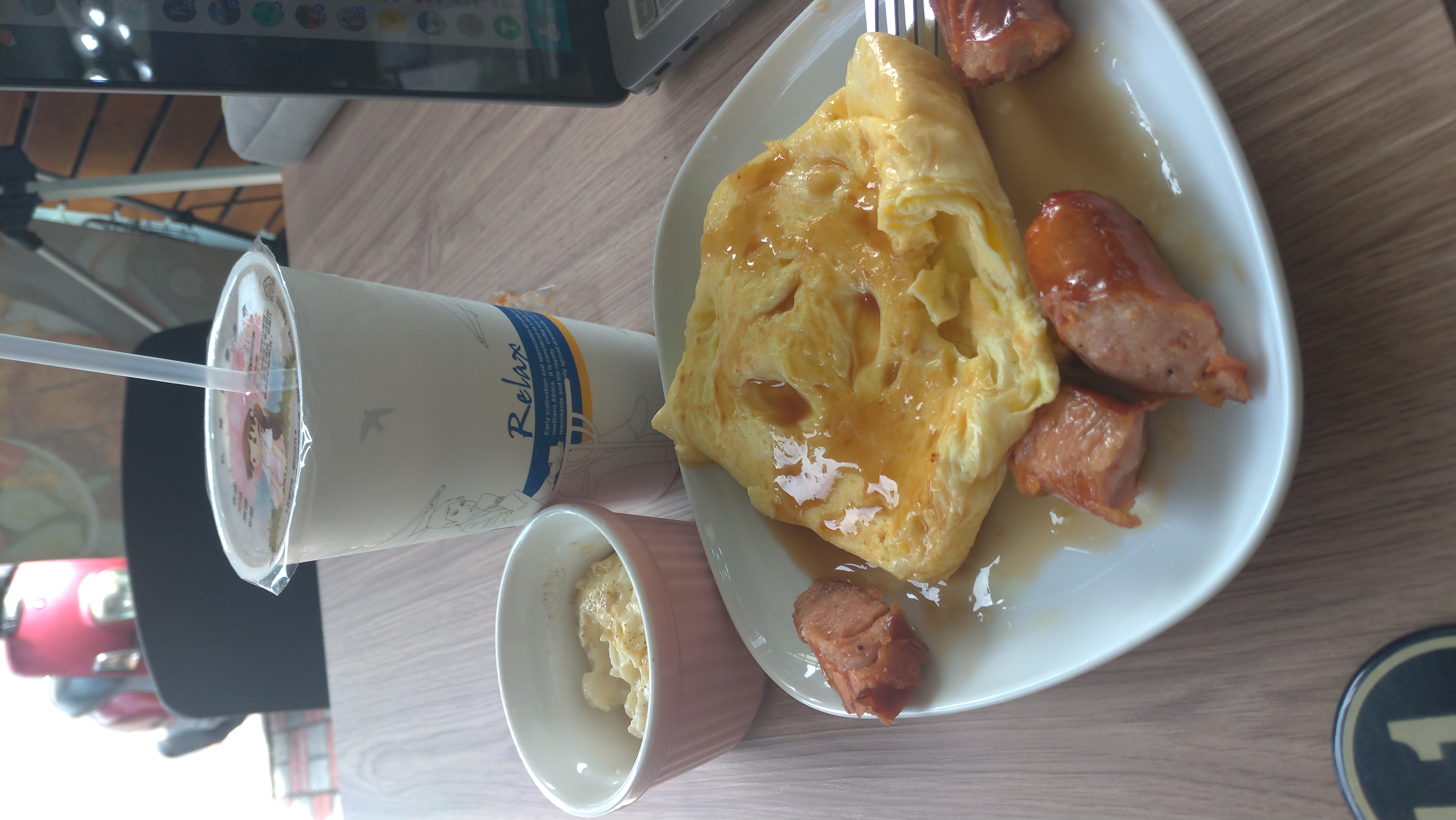 23-breakfast.jpg